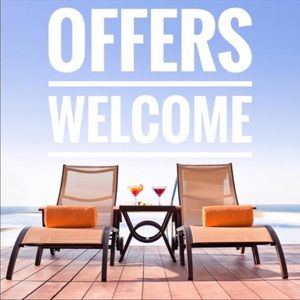 REASONABLE OFFERS ONLY PLEASE 😊🌺
